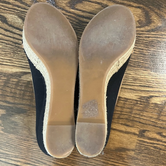 Tory Burch Wedges Size 8 - Picture 6 of 8